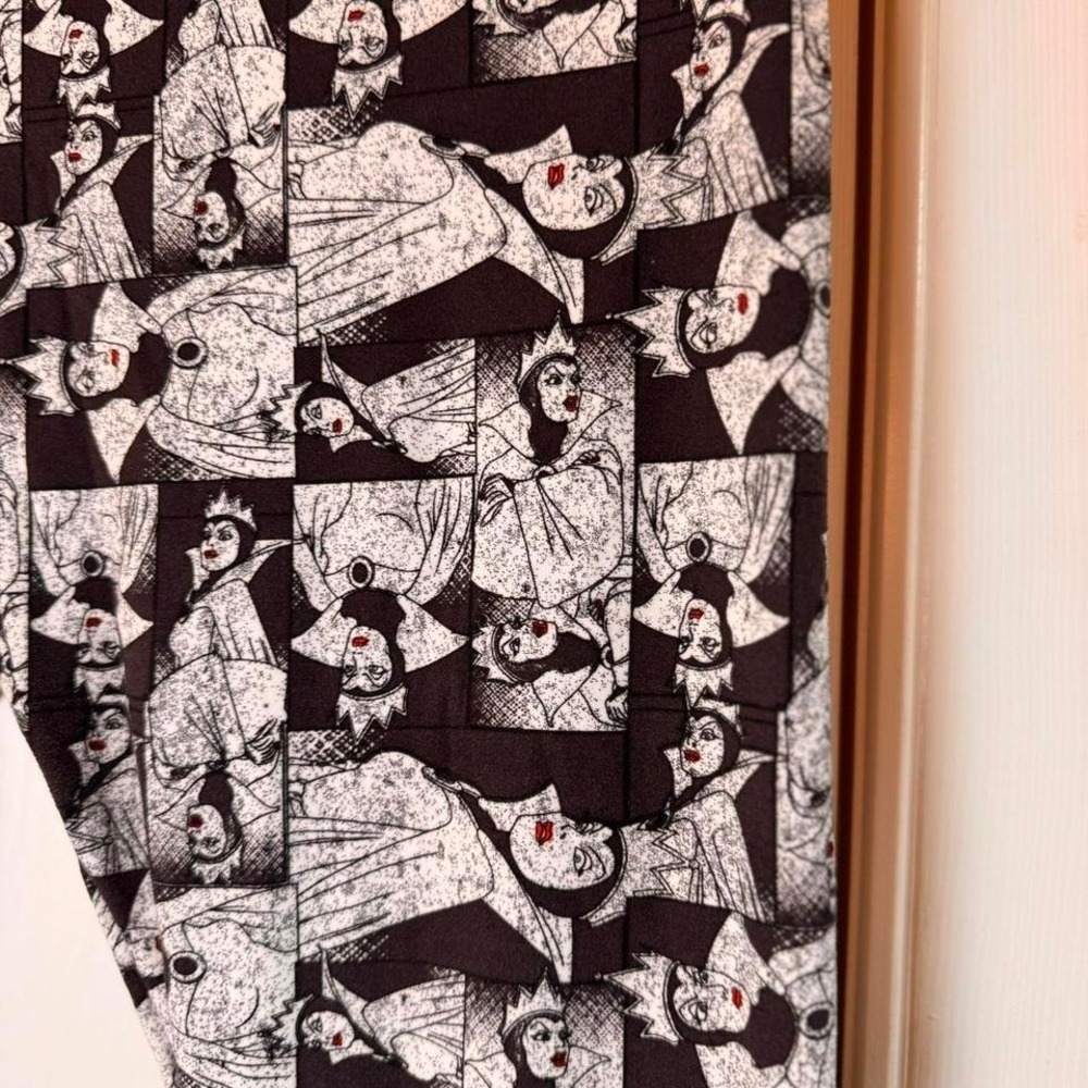 Luluroe Disney - Evil Witch Black & White TC Leggings